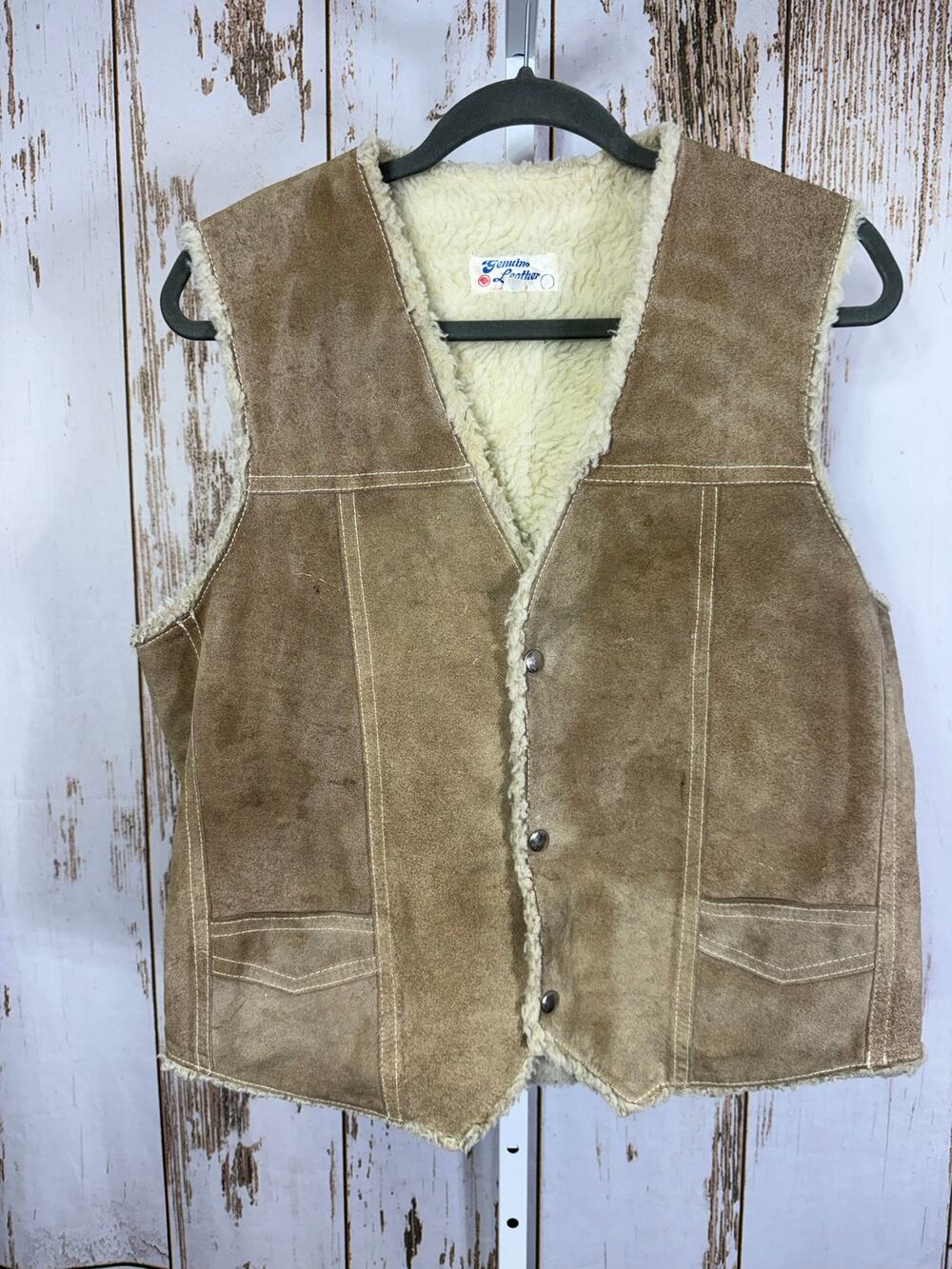 Vintage Genuine Leather Vest with Teddy Lining. Size 44(L/XL). Excellent cond!